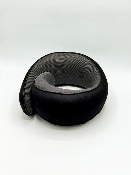 TRAVEL PILLOW