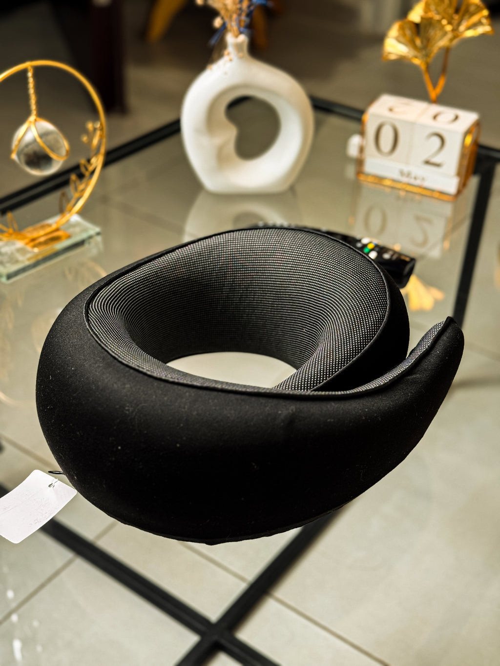 TRAVEL PILLOW